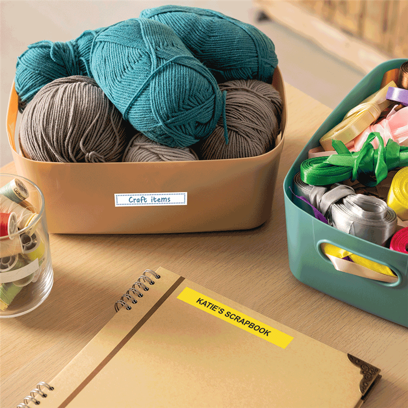 brother-btag-233-schriftband-blau-auf-weiss