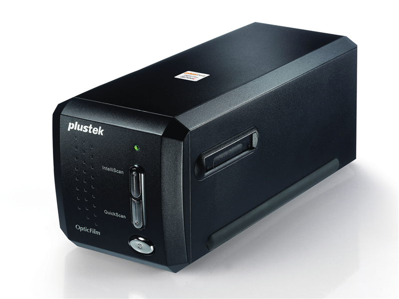 plustek-opticfilm-8200i-ai-dia-scanner